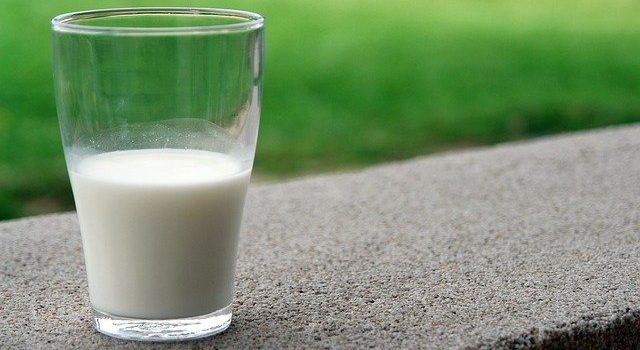 煮た牛乳の匂いのもとは何？