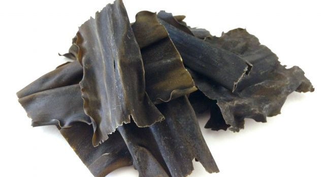 昆布を水にひたす時に酢を入れる