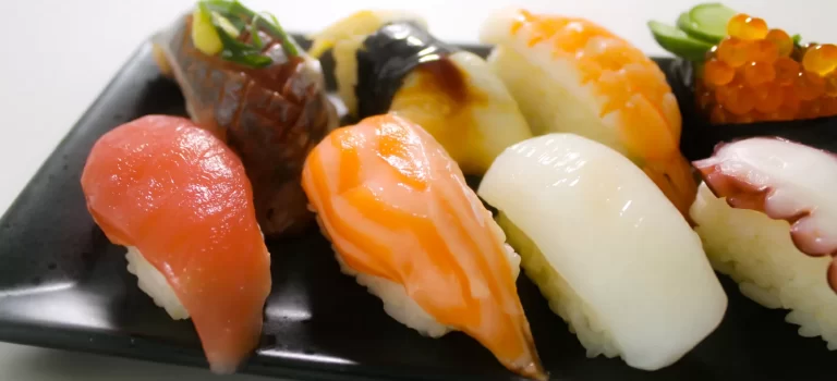 寿司はマナーより「粋」の世界 寿司はマナーより「粋」の世界